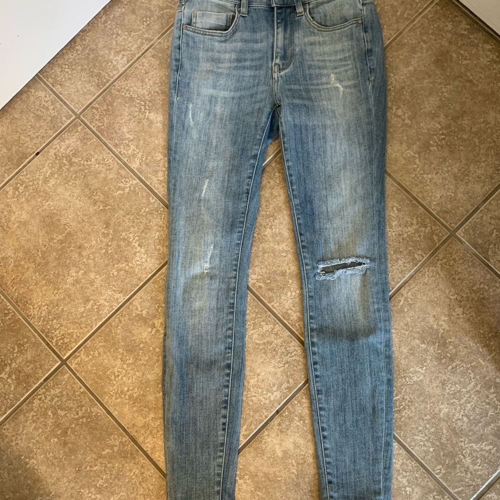 Anthropologie Pilcro and the Letterpress High-Rise Skinny Ripped Knee Jeans! 🔥